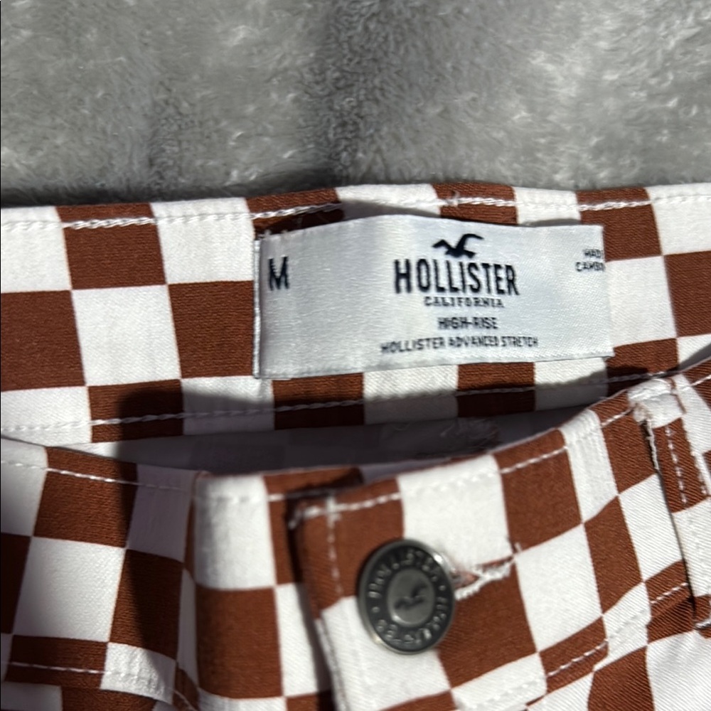 Hollister Flared Brown and White Checkered Women's Pants - Picture 2 of 4